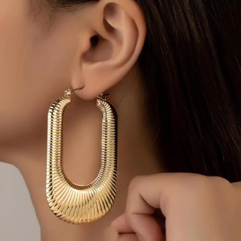 European And American Style Jewelry Exaggerated Retro Fashion Geometric Water Ripple Earrings Female Personality Design Sense