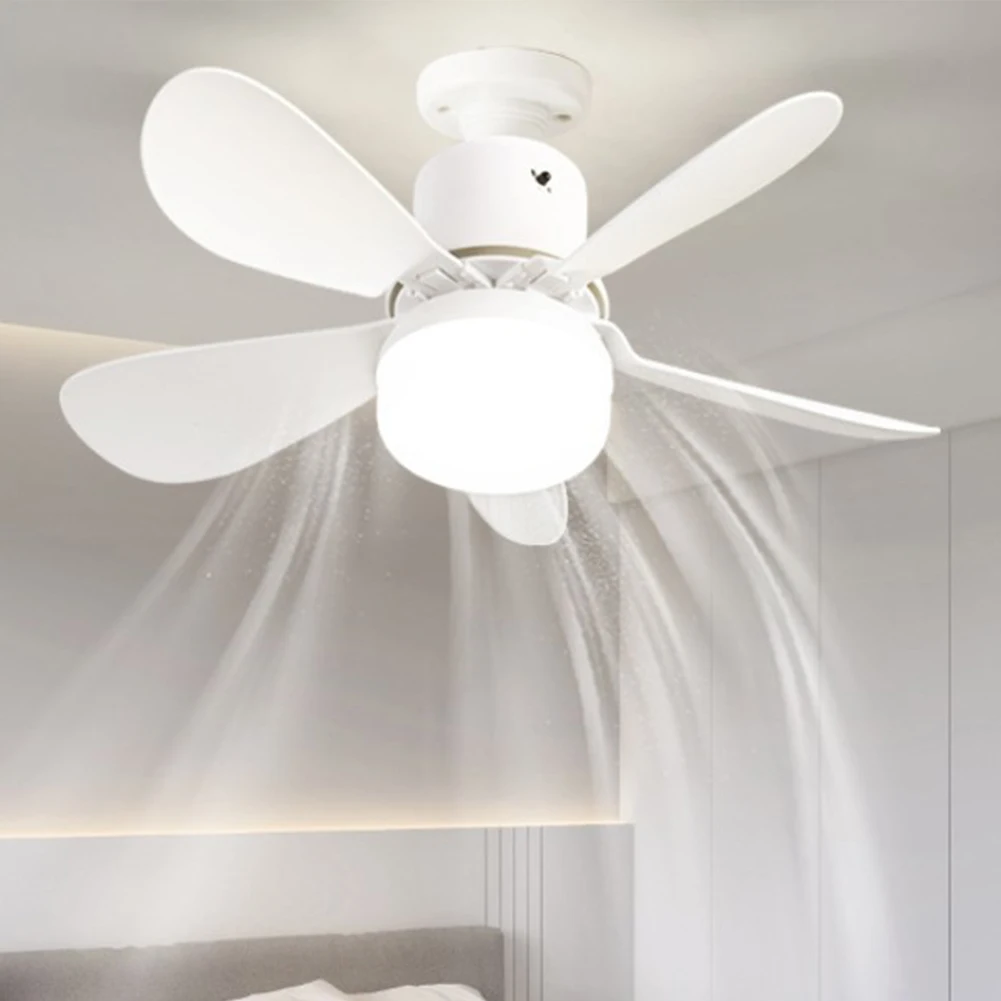 Easy Installation Ceiling Socket Fan Light with Remote Control Upgrade Your Room\'s Lighting and Air Circulation