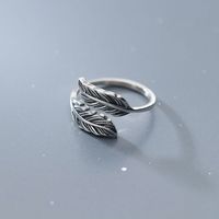 Buyee 925 Sterling Silver Fashion Ring Finger Elegant Feathers Open Ring for Women Sweet Party Fine Jewelry Circle Gift with Box