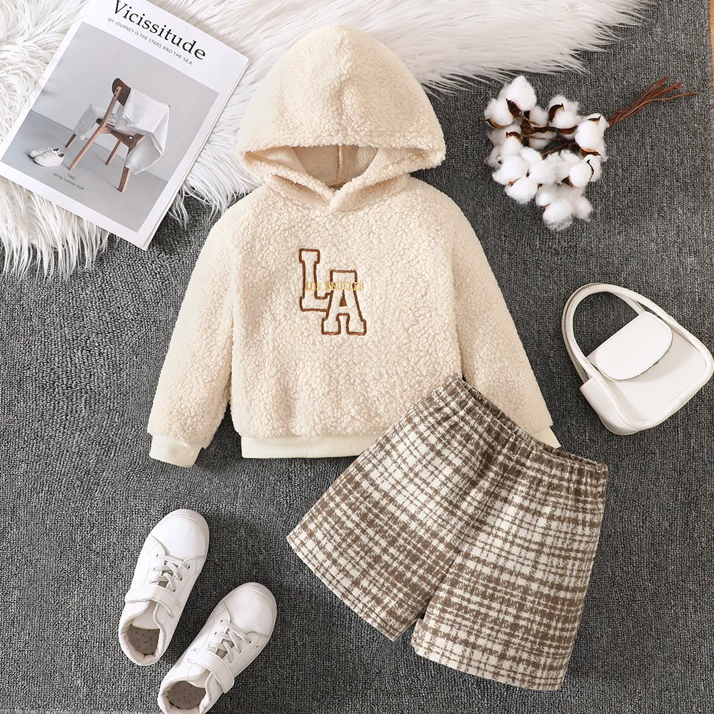 2024 Clothing Set Girls Long Sleeve Hooded Letter Apricot Hoodies Plaid Brown Shorts 2 Pcs Sets Casual Girls Clothes Set 2-7T