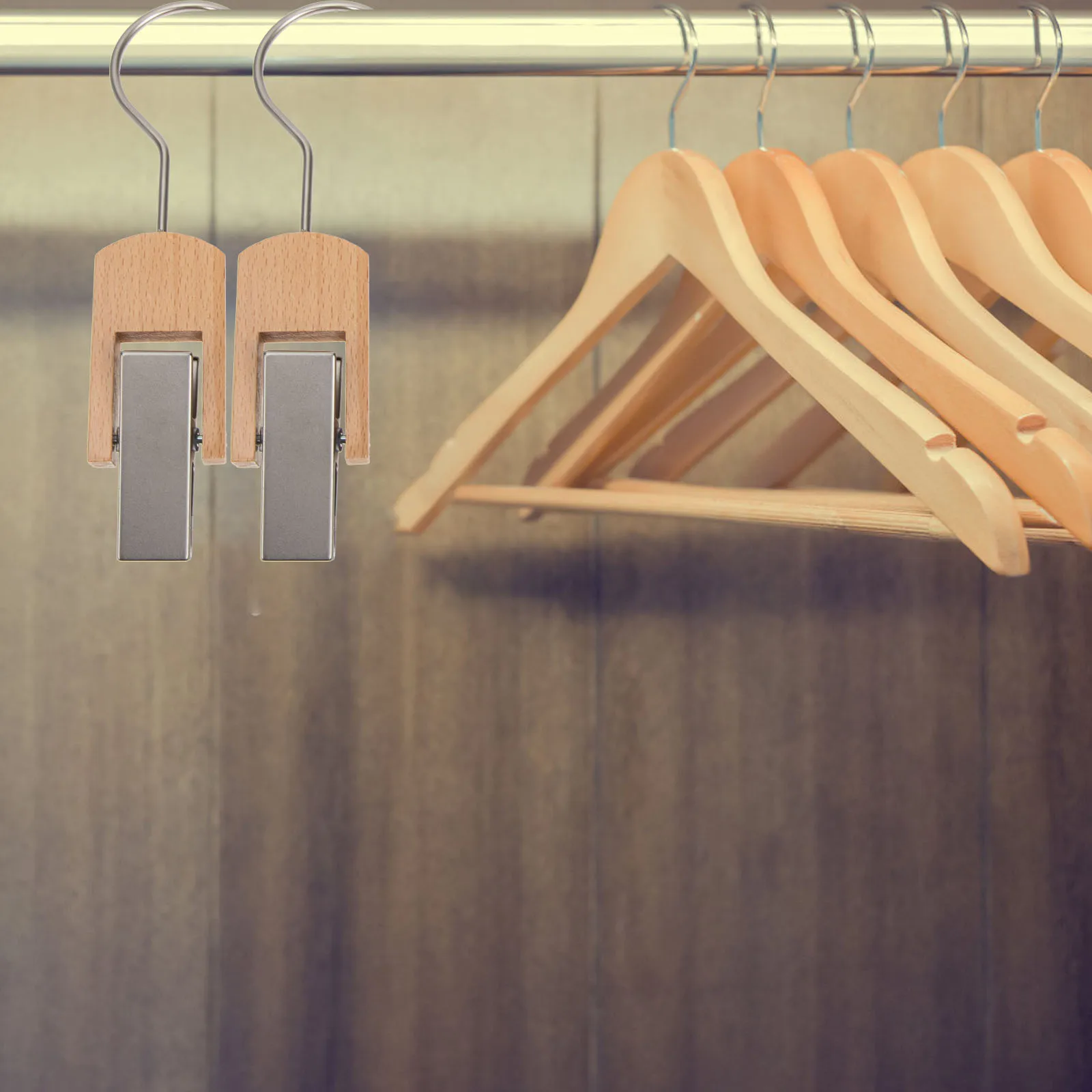 

2pcs Clothes Hanger Clip Premium Material Strong Laundry Hook For Towels Hats Coats Scarves Curtains Multi-Functional Household