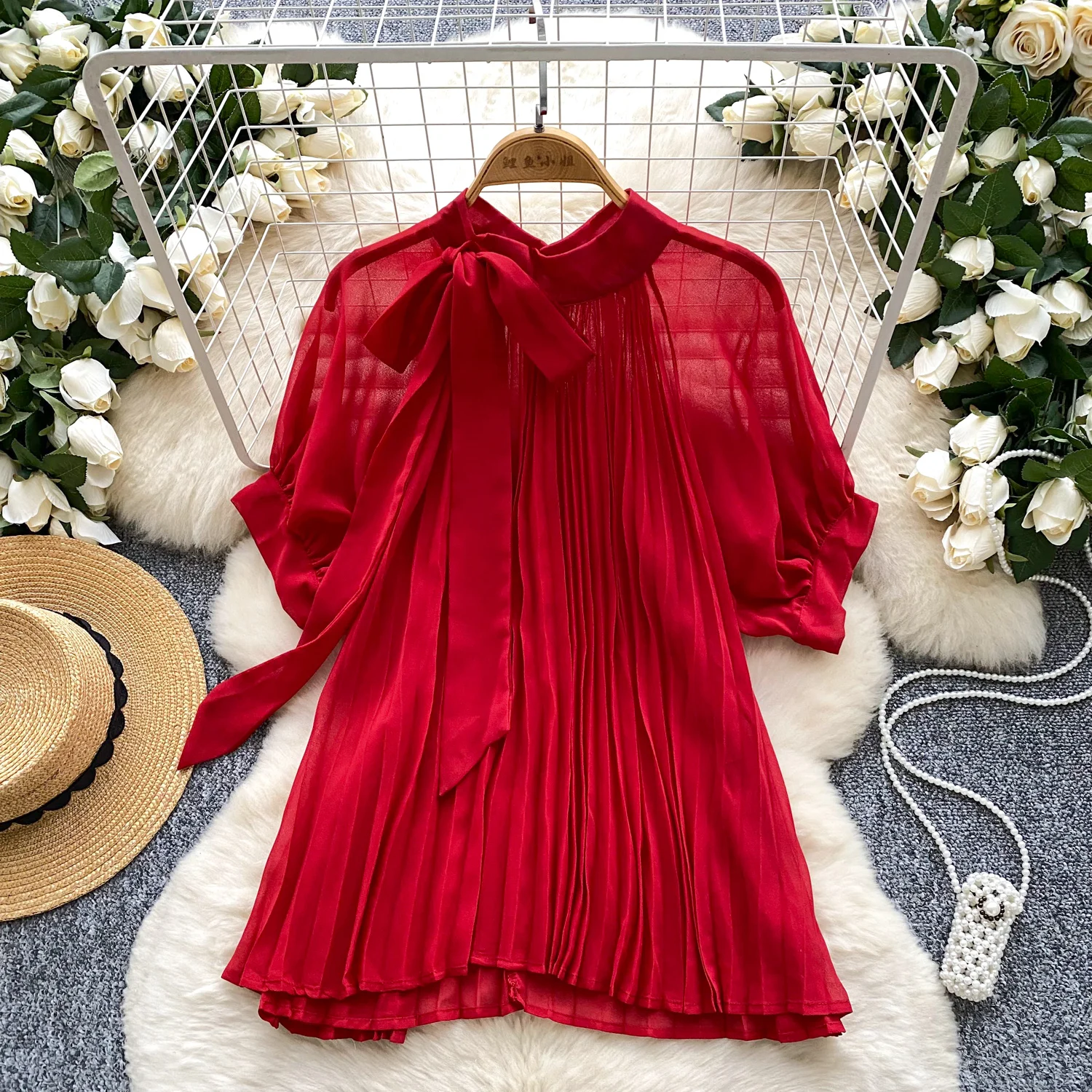 ใหม่ Ruffle เสื้อผู้หญิงพัฟแขนเสื้อและเสื้อสตรีสีขาวสีดํา Ruched TOP หญิง Ruched ผู้หญิงเสื้อ