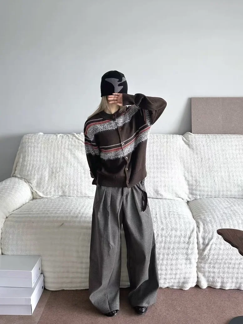 

American Retro Striped Knitted Cardigan Sweater Men's Autumn Winter Warm College Sle round Ne Loose Casual Versatile Knit...