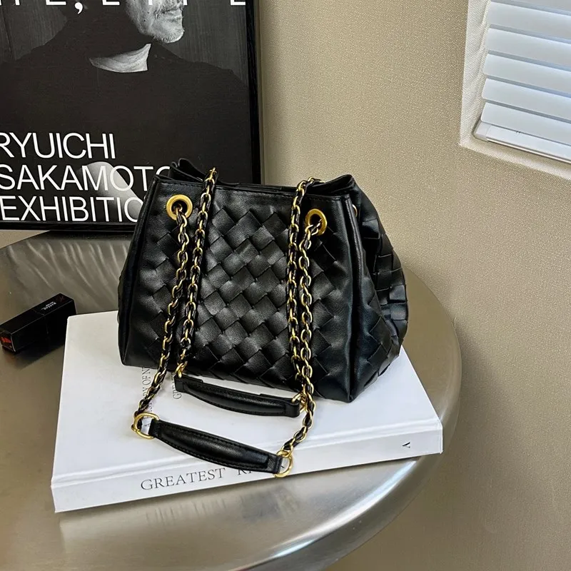 

Роскошная женская кожаная сумка через плечо, элегантная классическая сумка через плечо, дизайнерская сумка для повседневного шикарного стиля