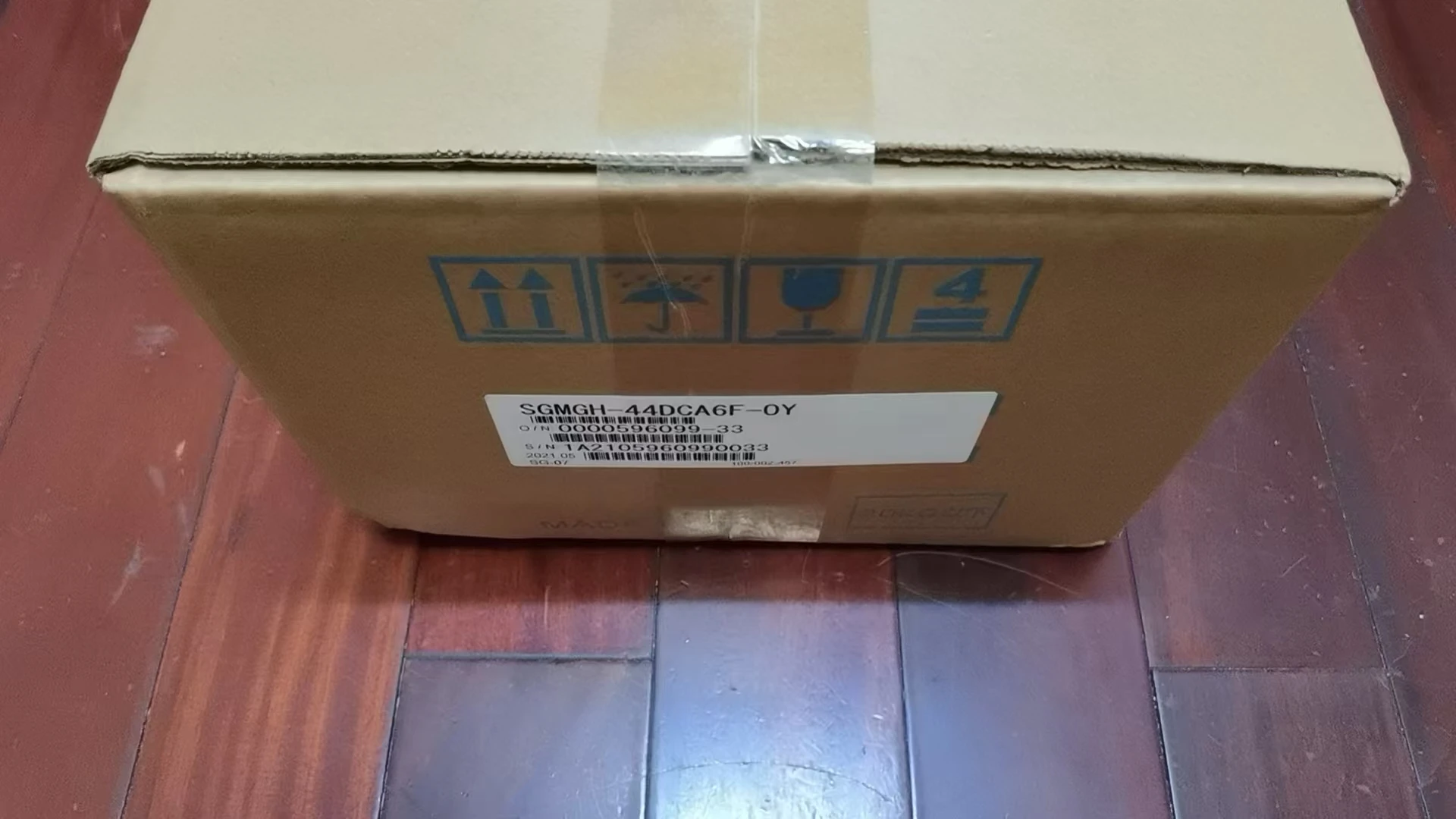 SGMGH-44DCA6F-OY Новый серводвигатель