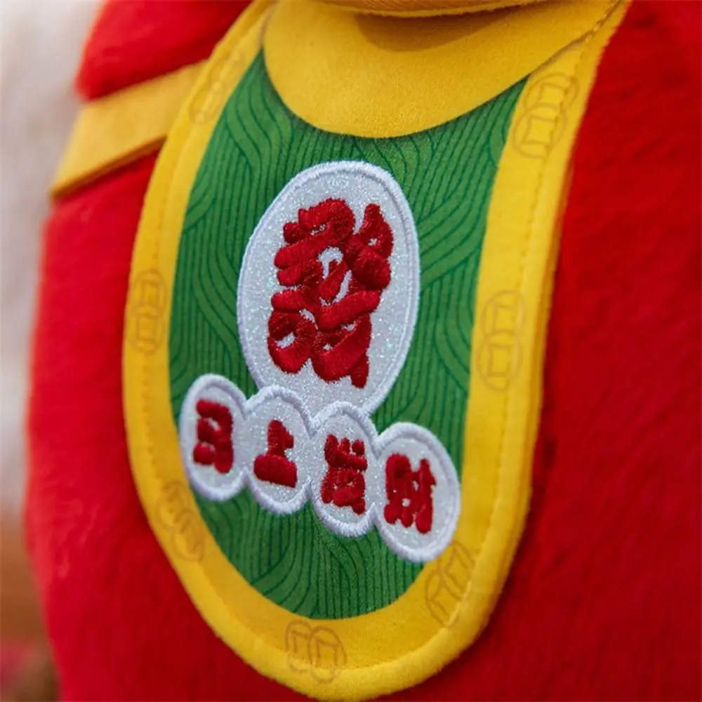 Cavallo in stile cinese mascotte animale di peluche in cotone PP morbido peluche cavallo bambola di peluche portatile confortevole bambola di cavallo di pezza cinese