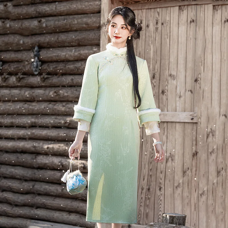 

Бордовое длинное платье Cheongsam в китайском стиле, новинка 2025, женское осенне-зимнее облегающее весенне-осеннее платье Ципао