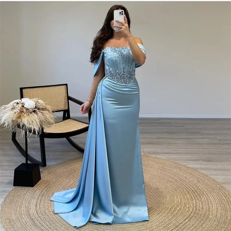 Abito da sera rosso a sirena sexy personalizzato con spalle scoperte Pietre pesanti Abiti da ballo con abito da spettacolo in cristallo con strascico