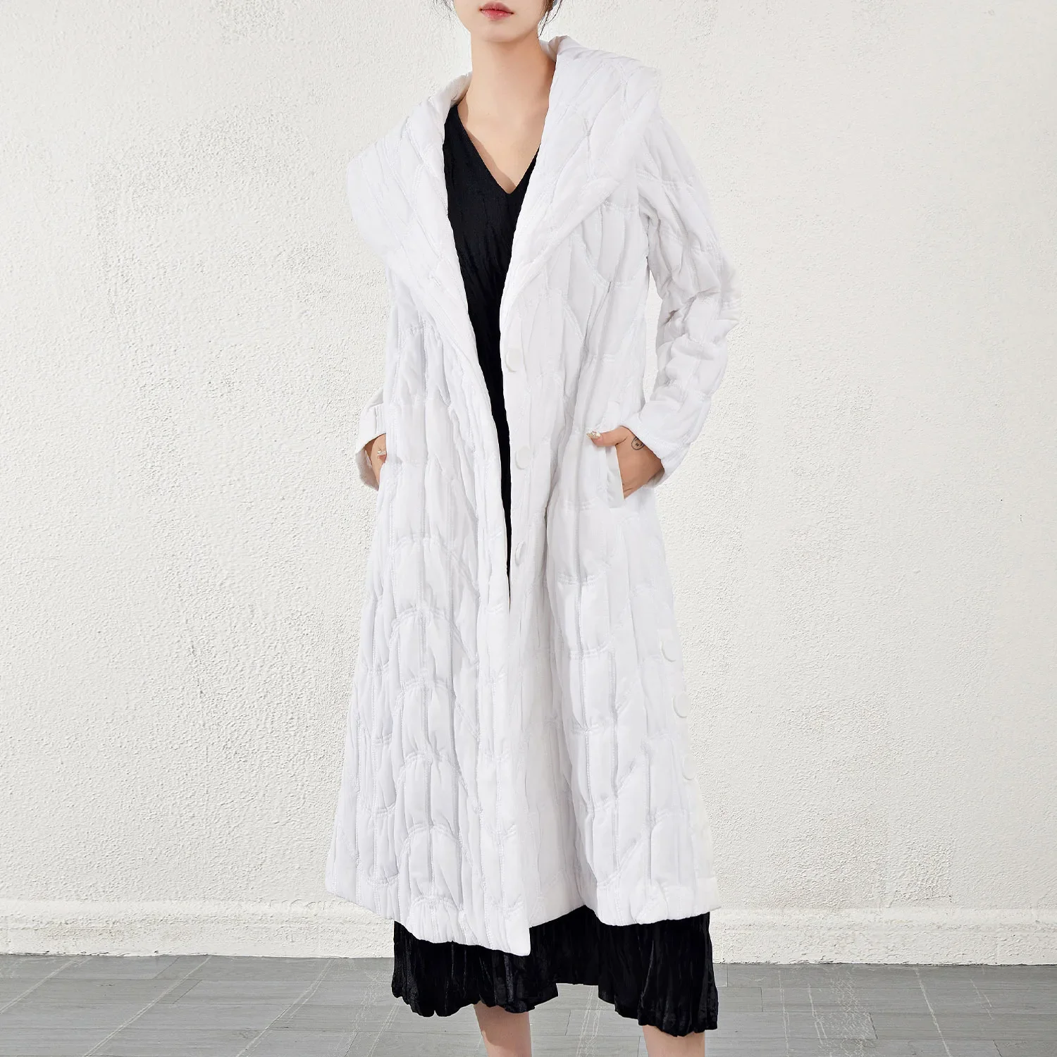 Autumn Winter Pleated Embossed Long Cotton Jacket Miyake Women 2024 Fashionable Stylish Design Knee Length Cotton Jacket