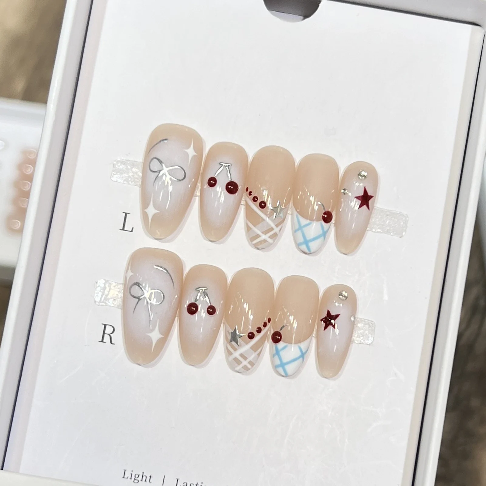 

10 шт., румяна, ручная работа, пресс на ногтях, Y2k, серебряные банты, звезда, вишня, дизайн, накладные ногти, синий, белый цвет, клетчатый, накладные ногти во французском стиле