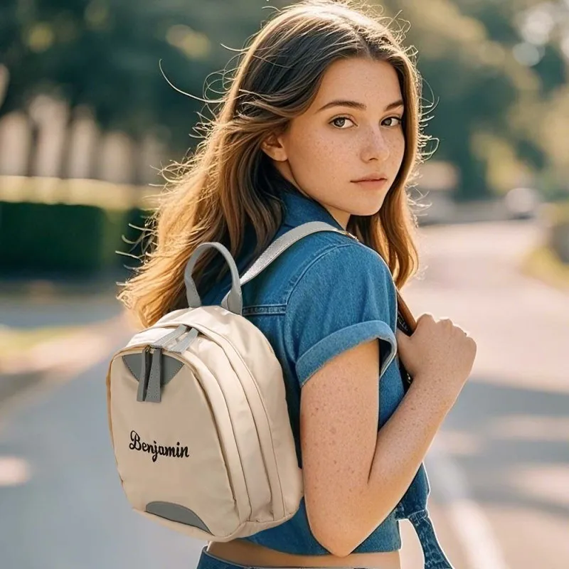 Mochila com bloqueio de cor com nome personalizado, bolsa escolar leve e fofa para meninas, perfeita para escola e passeios casuais