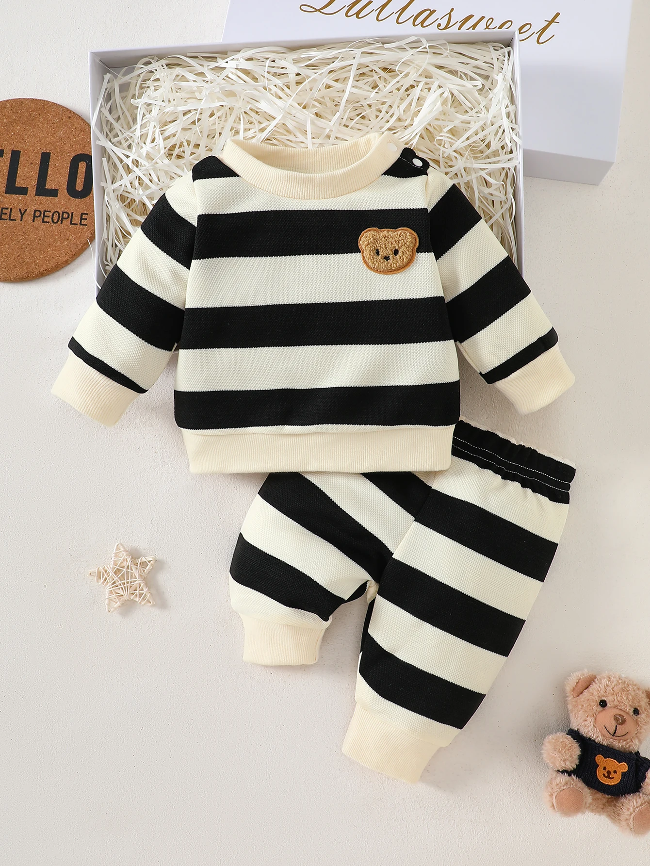 Newborn Male Baby Black and White Striped Autumn Cute Holiday Teddy Bear Pattern Long Sleeved Round Neck Top with Pants Fashiona