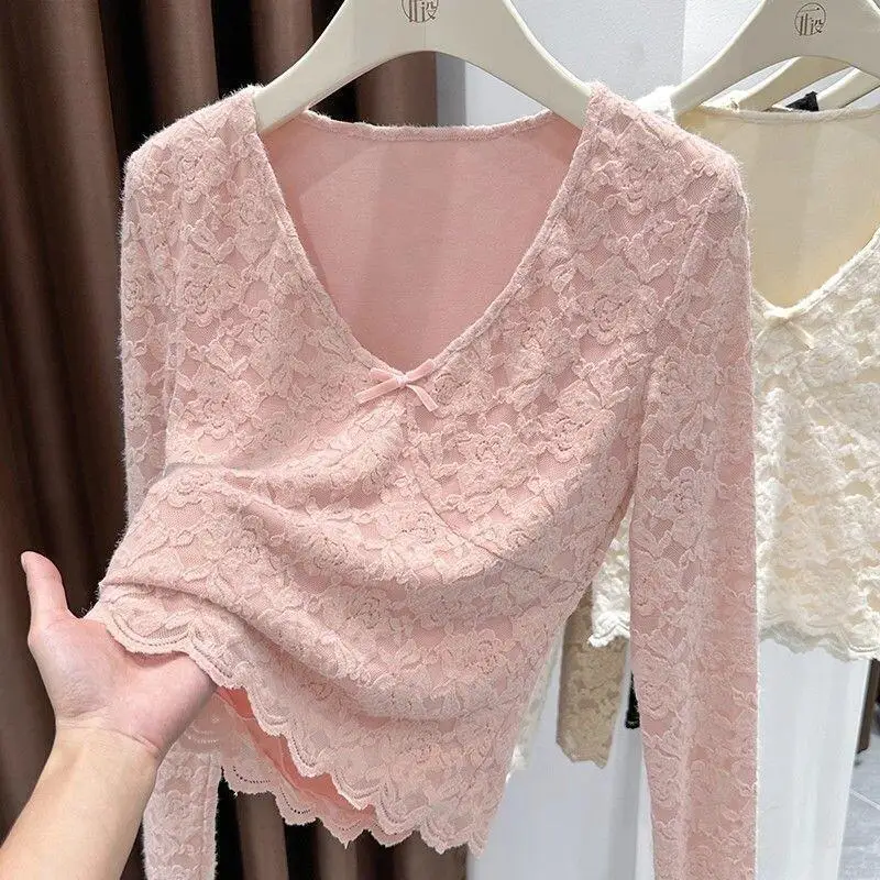 

Hot Girl V-Neck Lace Base Layer Princess Fashion Long Sleeves Shirt Sexy Versatile Velvet Spring Autumn Clothes Undershirt New