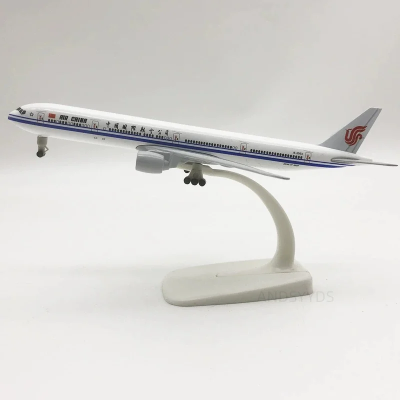 

Модель самолета 20 см, масштаб 1/400, из металлического сплава, B777 China Airlines, статическая авиационная модель, игрушечный самолет для детей с посадочными колесами