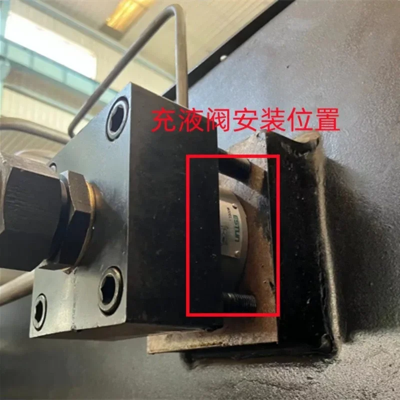 New special numerical control bending machine accessories high-tech SVF-40A pressure regulating valve pressure filling valve