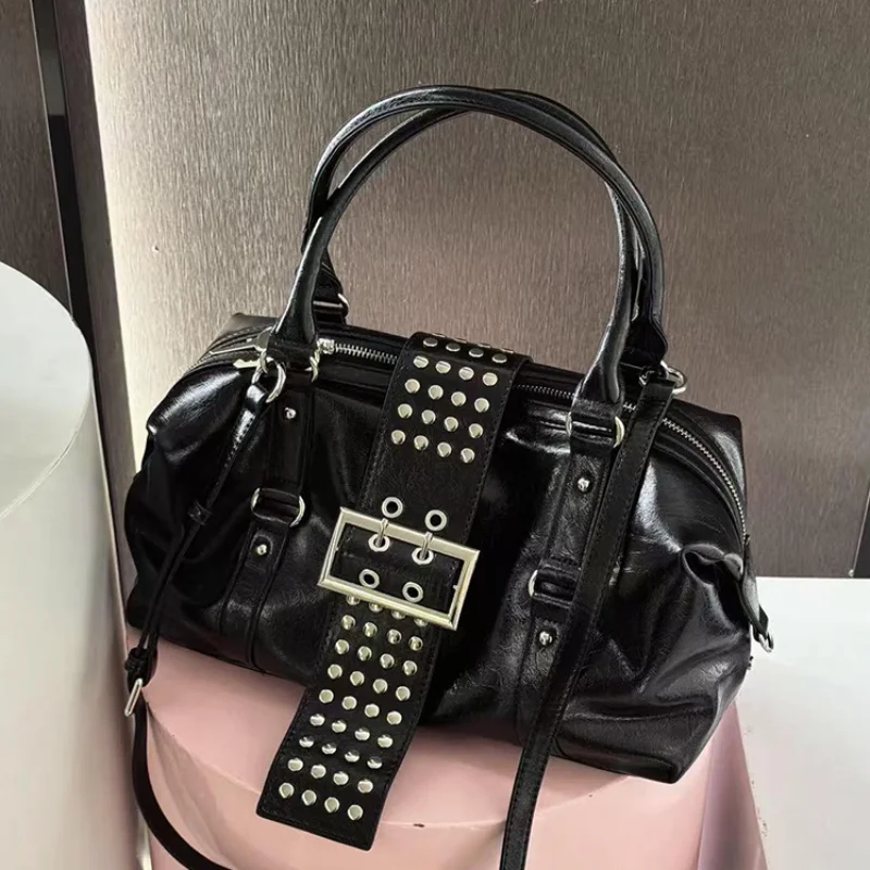 Vintage Motorcycle Bag Y2k Punk Rivet Shoulder Bag Gothic Metal Buckle Strap Large Capacity Tote Bag Fashion Streetwear Handbag