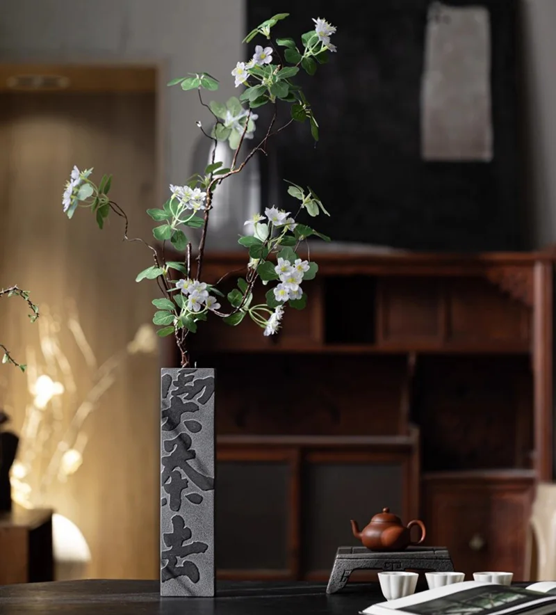 Steinvase 30cm Schwarzer Basalt Handgeschnitzte Zen Chinesische Kalligraphie Minimalistische Blumenvase für Teezeremonie Heim Büro Deko Geschenk – Detail 8