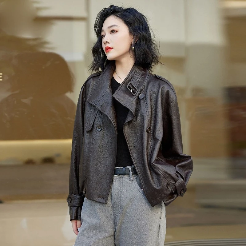 

Women's Vintage PU Leather Biker Jacket Short Retro Street Style Crop Top with Stand Collar Cool Edgy Fashion for Spring Autumn