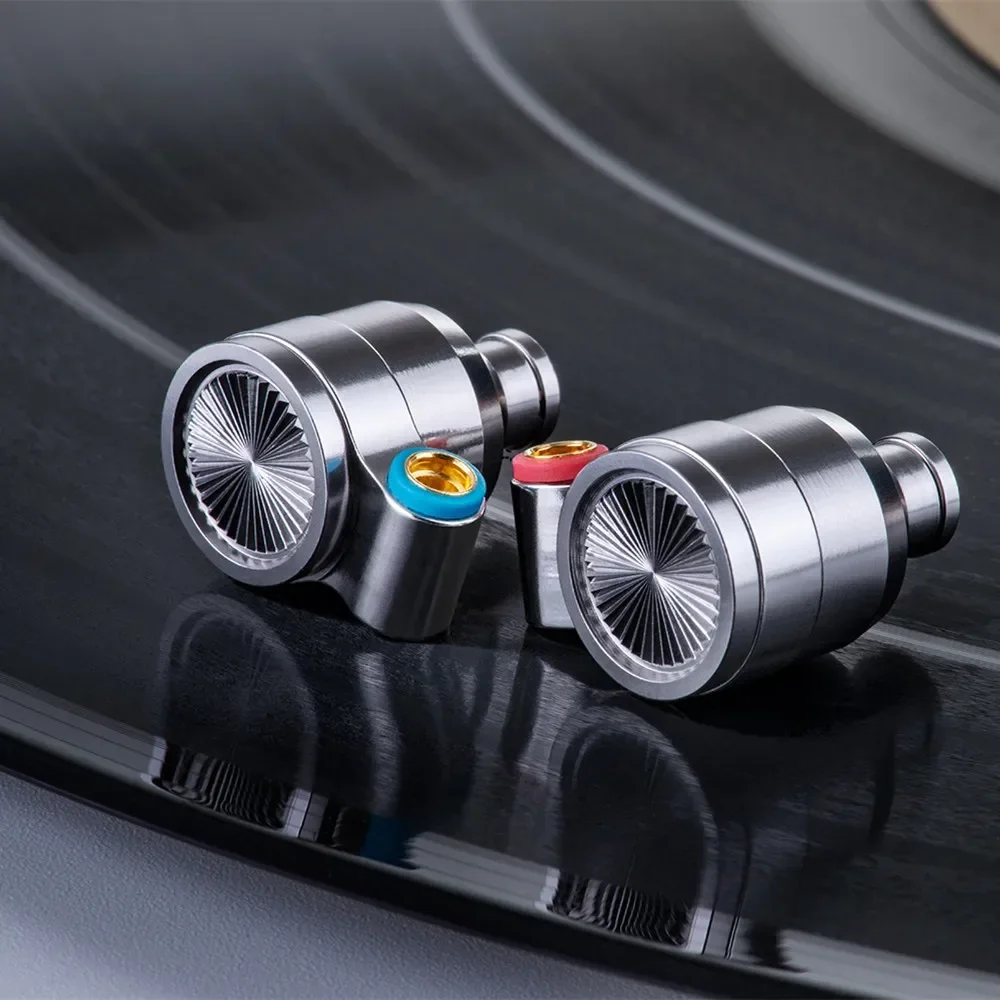 TIN HIFI T4 Metal HIFI Earphone 10mm CNT Dynamic Driver Bass 3.5MM Detachable with Gold-plated MMCX Cable Connector