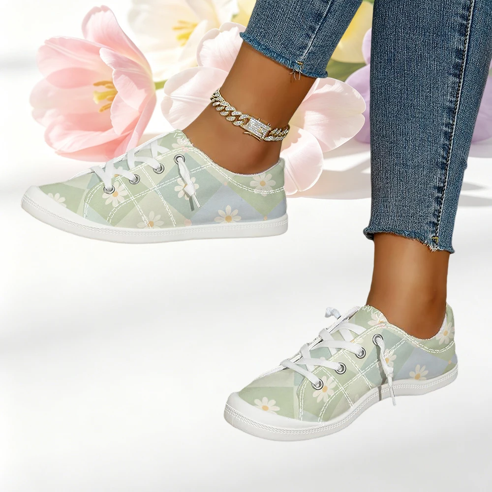 

Women's Light Green Plaid Daisy Print Low Top Casual Canvas Shoes Fresh Korean Style Slip On Shoes