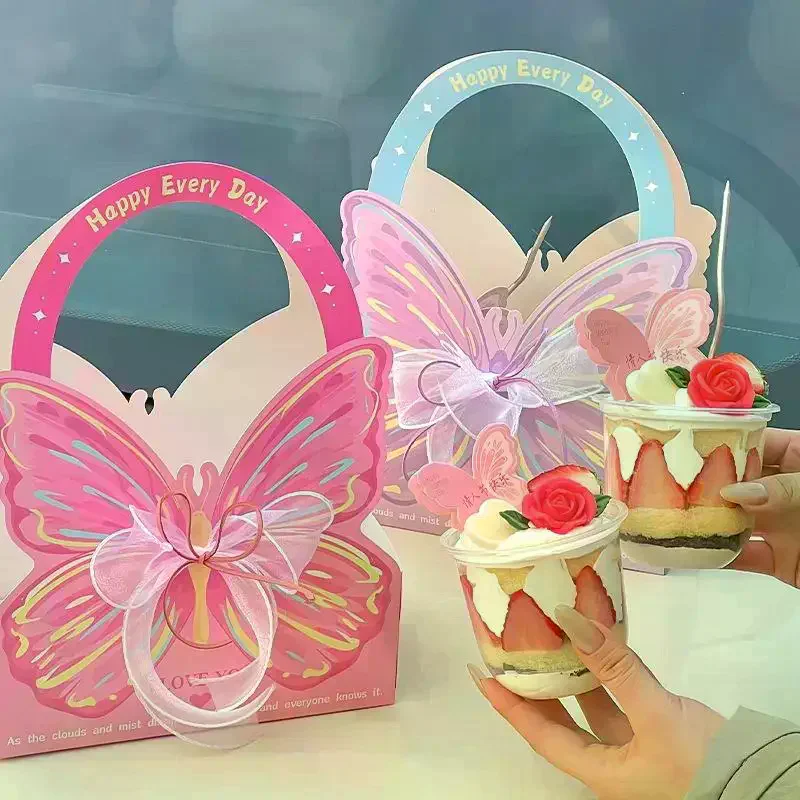 

Butterfly Hand-held Flower Box Transparent PVC, Universal Flower Shop Packaging Material For Festivals, Valentine's Day Gift
