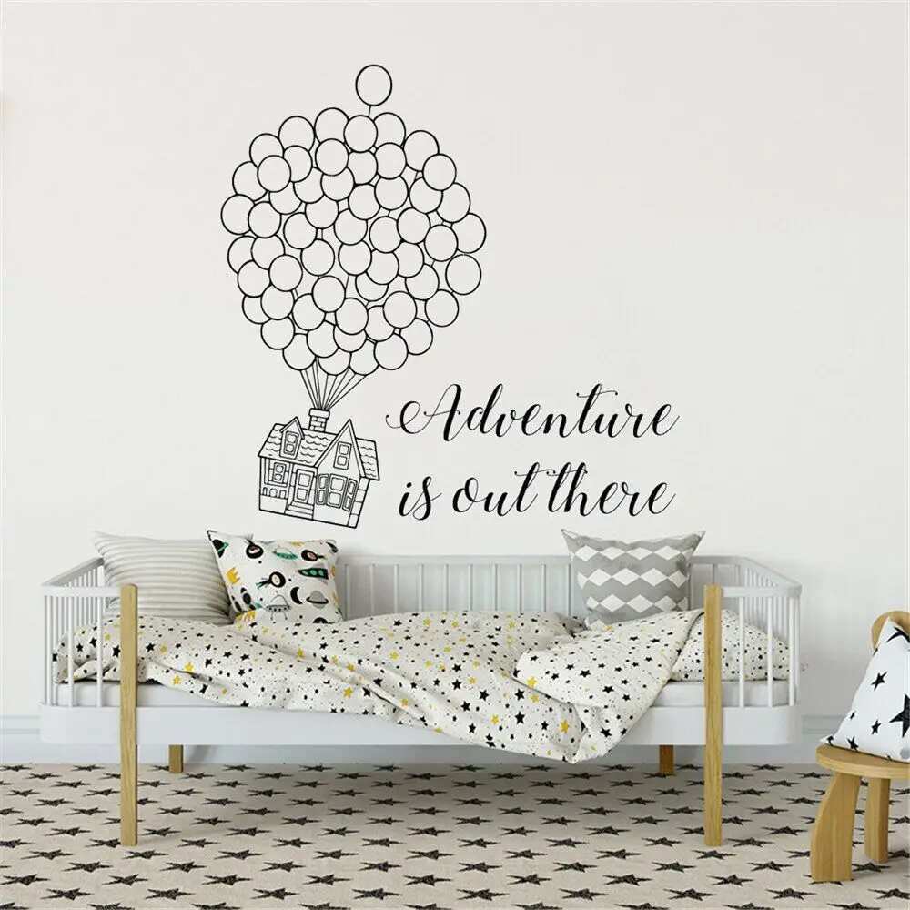 Виниловые наклейки с воздушными шарами на стену