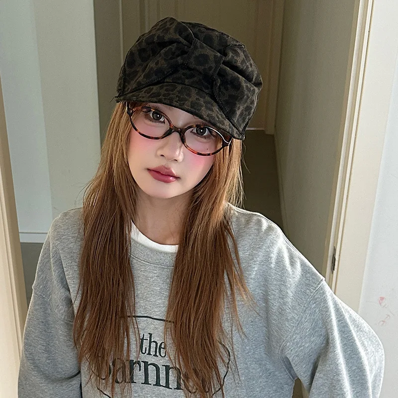 Koreanische personalisierte Leopardenmuster-Schleifen-Reitermütze, Frühling und Herbst, Retro-Britische Street-Fashion-Schirmmütze für Damen, Baskenmütze – Detail 4