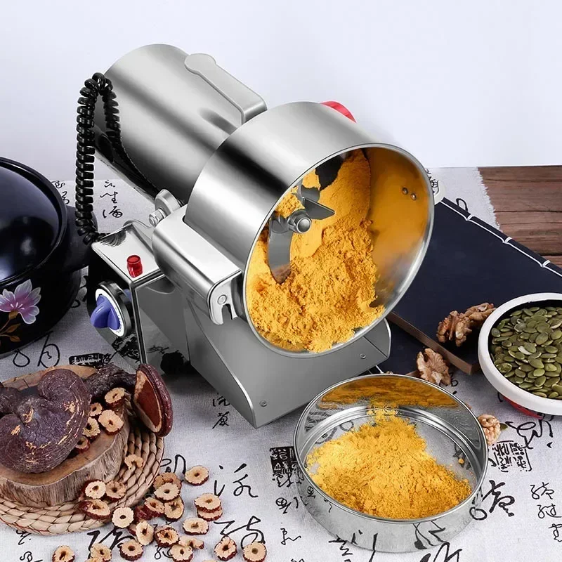 Household traditional Chinese medicine/grain grinding machine. Fine. Small crusher.