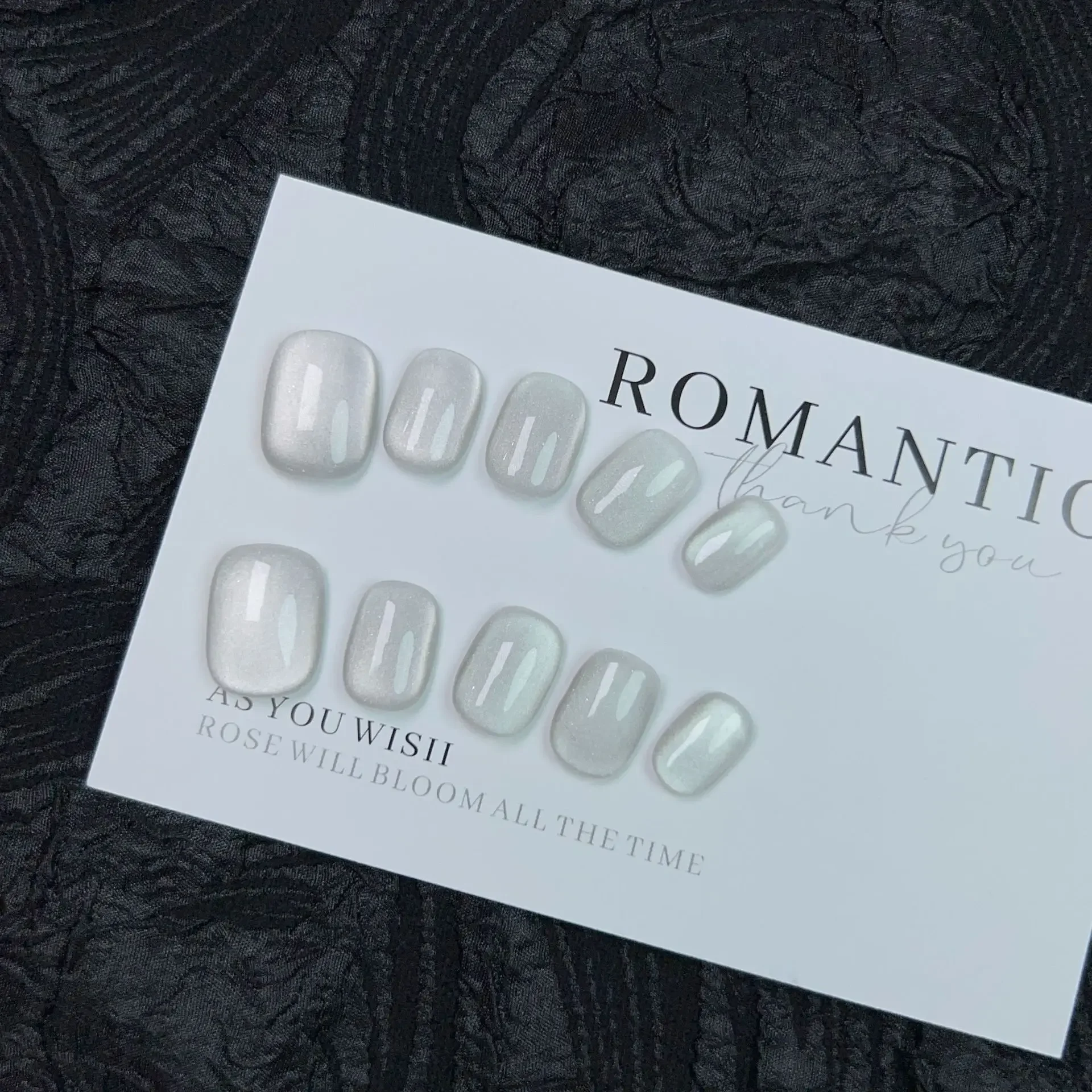 10pcs Sweet Cat Eye Handmade Press on Nails Full Cover Simple Short Round Pure Color False Nails Wearable Manicure Nail Tips Art