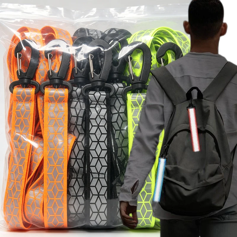 Reflective Effect Safety Reflector Pendant keychain Lightweight Bright Colors Reflective Backpack Pendant Multi-functional