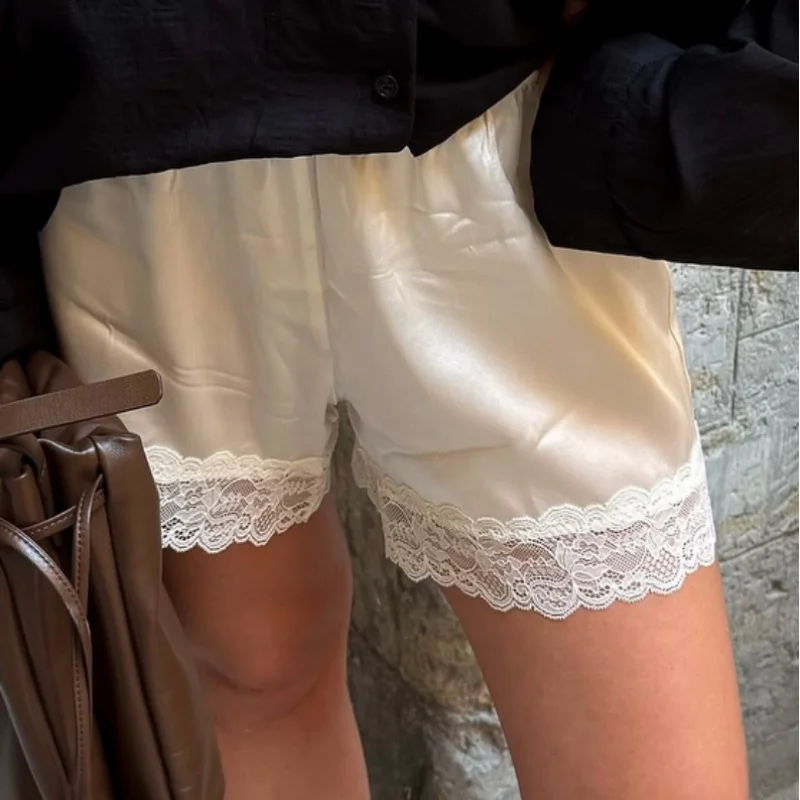 여성용 새틴 미니 반바지 레이스 트림 로우라이즈 마이크로 박서 반바지 하프 슬립 슬립웨어 Y2K 코케트 실크 라운지 슬립 파자마 팬츠