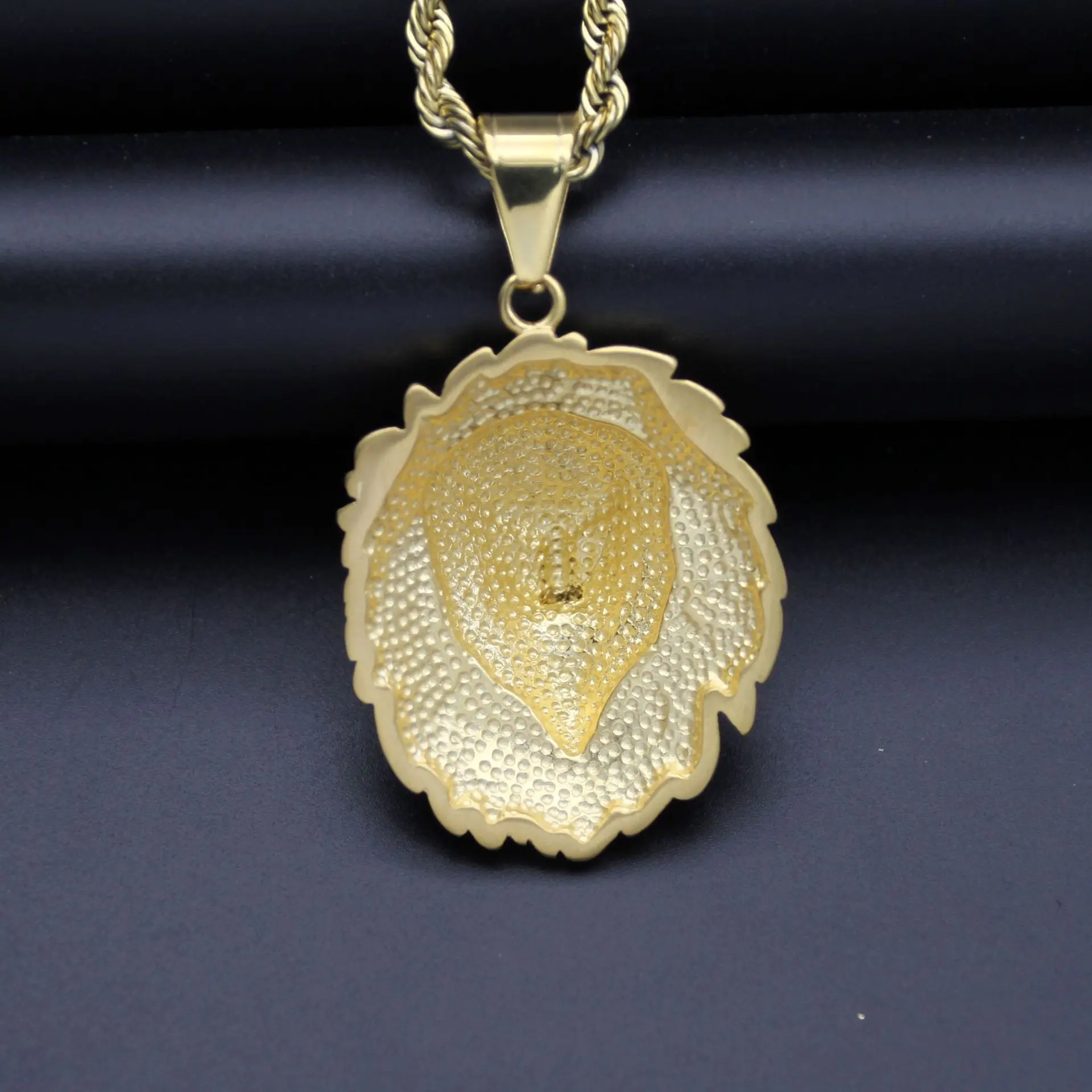 HIP hop Lion Head Pendant Necklaces Men\'s Gold color Punk Animal Jewelry