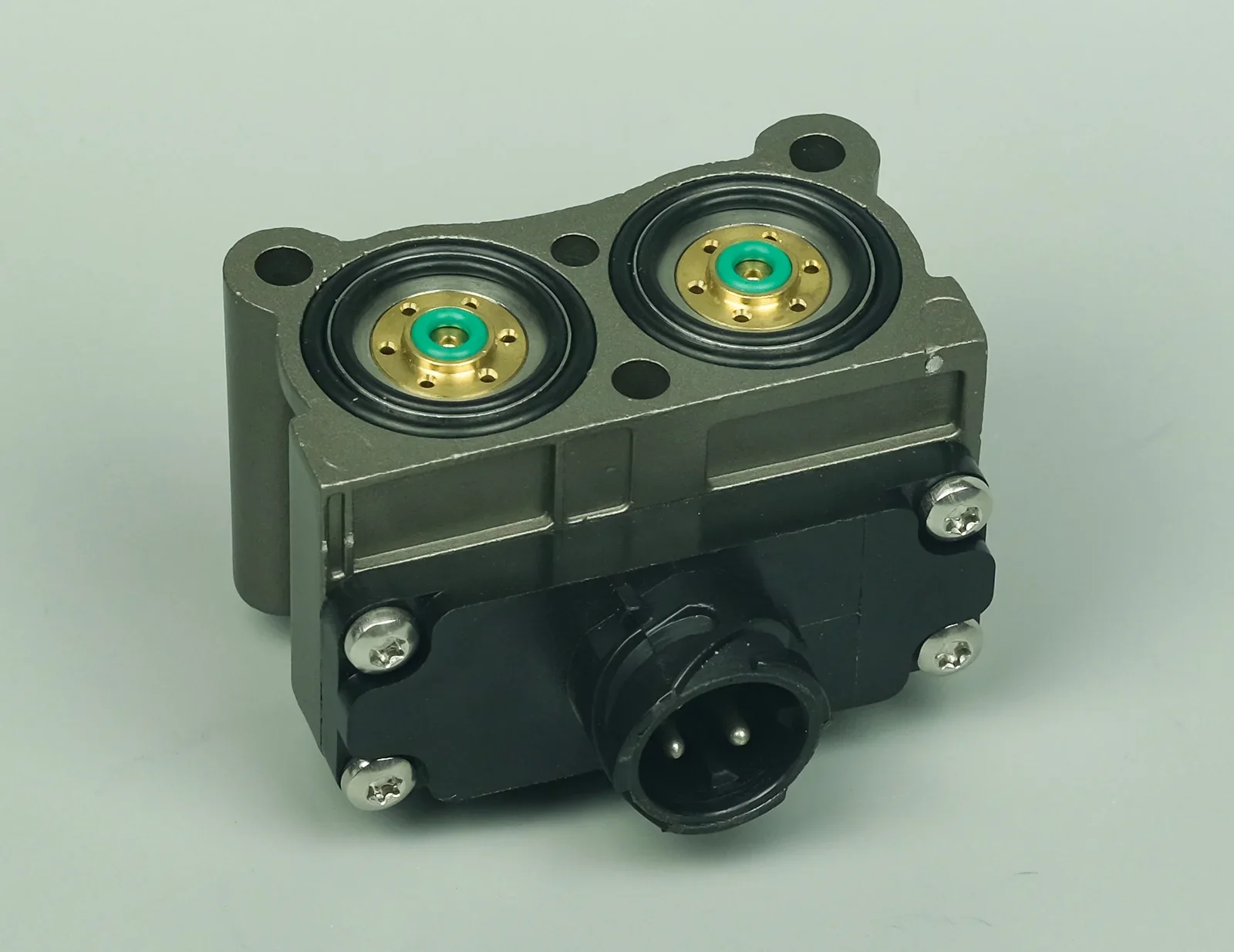 

OEM A9452601957 9702601157 9452601957 Truck Parts Solenoid Valve For BEN-Z Truck Parts