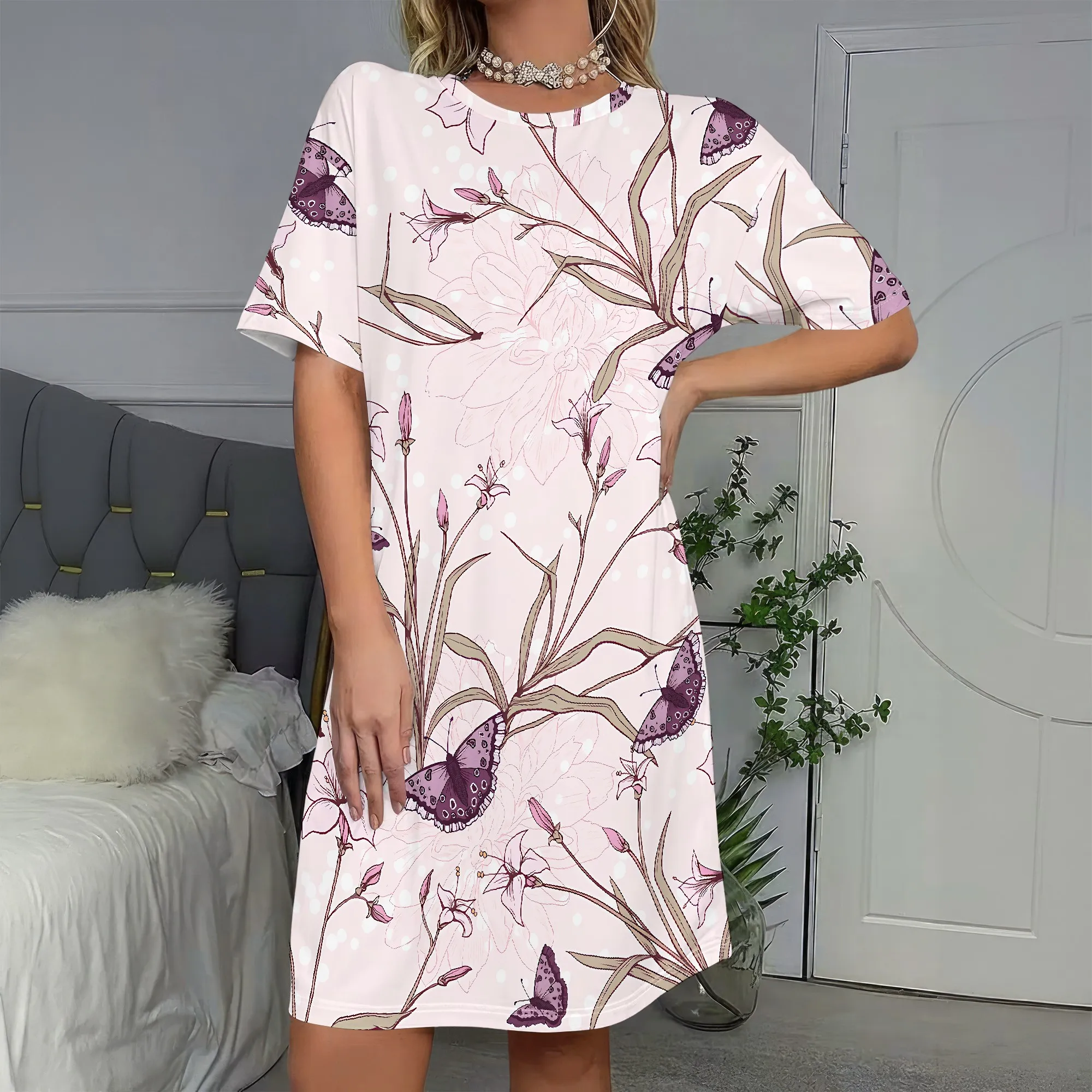 

Purple Butterfly Floral Print, Short Sleeve T-Shirt Dress, Casual Summer Mini Dress, Women's Loose Fit Sundress, S-2XL