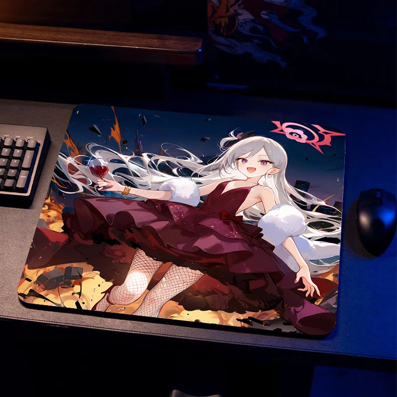 Tapis de souris de jeu E-Sports Speed, Kawaii Anime Girl, surface ultrafine, polymères de souris premium, clavier d'ordinateur portable Gamer, 45x40cm