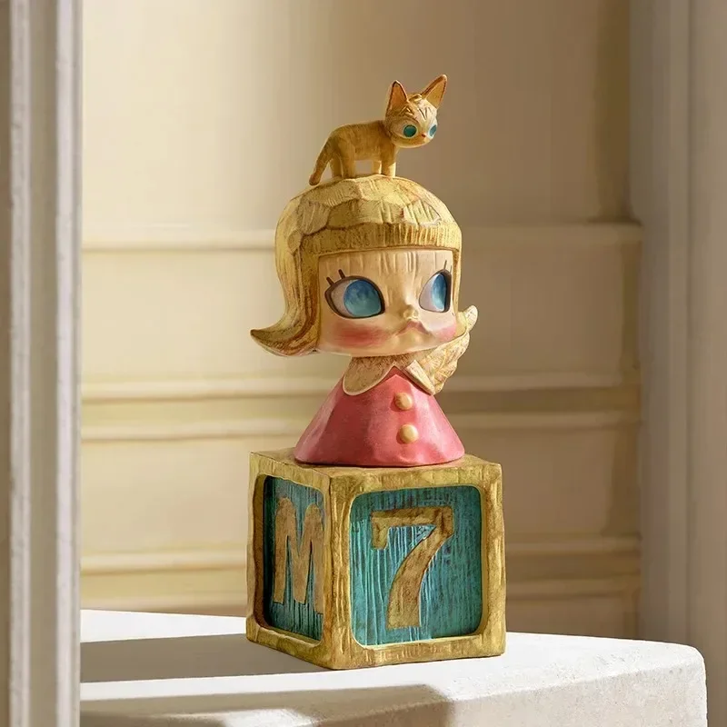 

MOLLY Anniversary Statues Classical Retro 2 Series Blind Box Mystery Box Guess Bag Toys Doll Cute Anime Figure Desktop