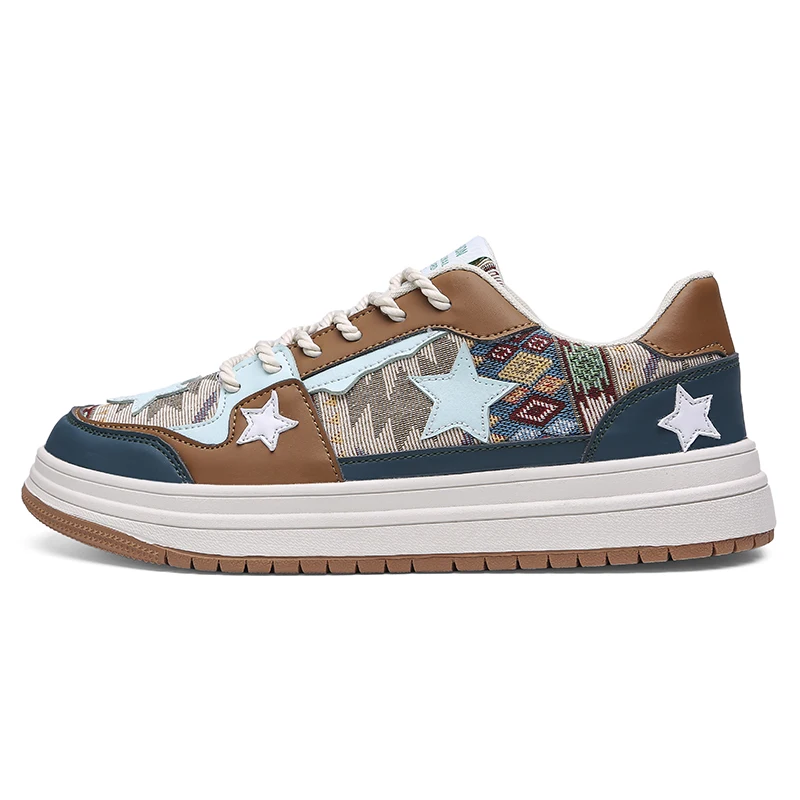 أحذية رياضية مرقعة إبداعية للرجال - تصميم فريد مستوحى من الفن، يتميز بسحر على الطراز القديم