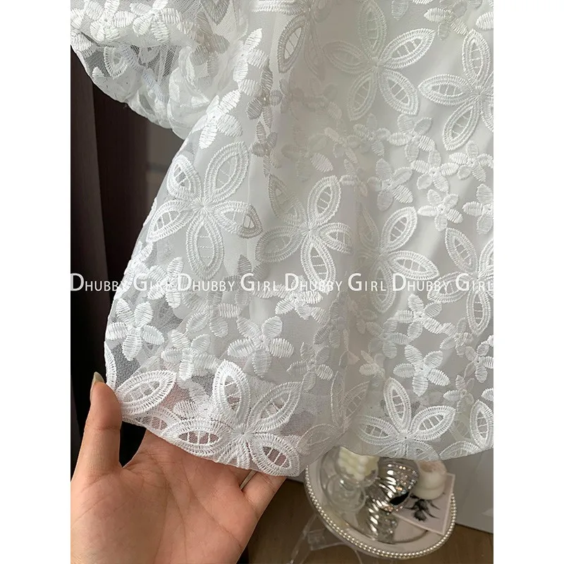 Fairy Hook Flower Hollow Out Lace Shirt Korean Sweet Gentle Style Blusa 2023 Summer Puff Sleeve Solid Color O-Neck Blouse