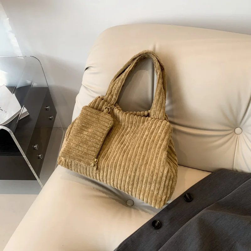Korean Version of Lazy Wind Handbag Winter New Handbag Bag Female Simple Atmosphere Fashion Western Style Top-Handle Bag