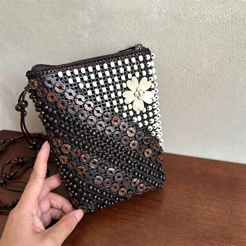 Vintage Wooden Bead Crossbody Bag Flower Beaded Accent Bohemian Shoulder Bag Mini Coconut Shell Bag Women