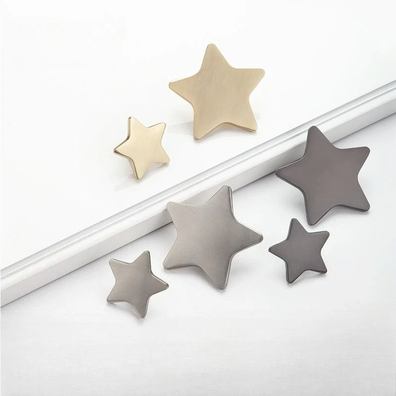 

Современная простая медная матовая ручка ящика, персонализированный пятизвездочный креативный звездный шкаф, ручки для детской комнаты с одним отверстием