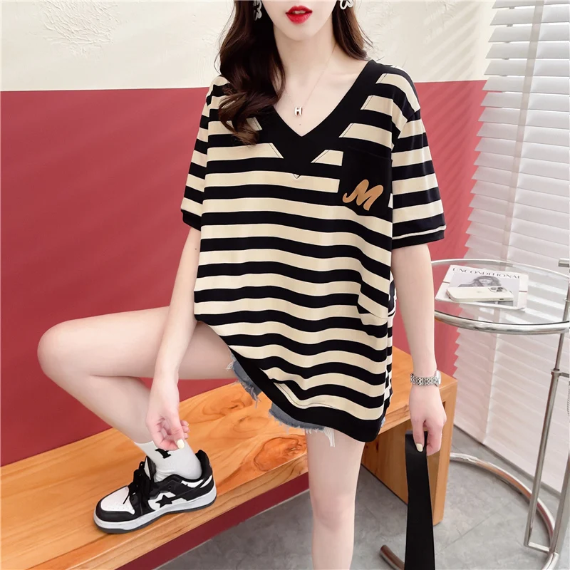 

Color-blocked Striped V-neck Loose Y2k Top Streetwear Women Short-sleeved T-shirt Oversized Graphic Tees