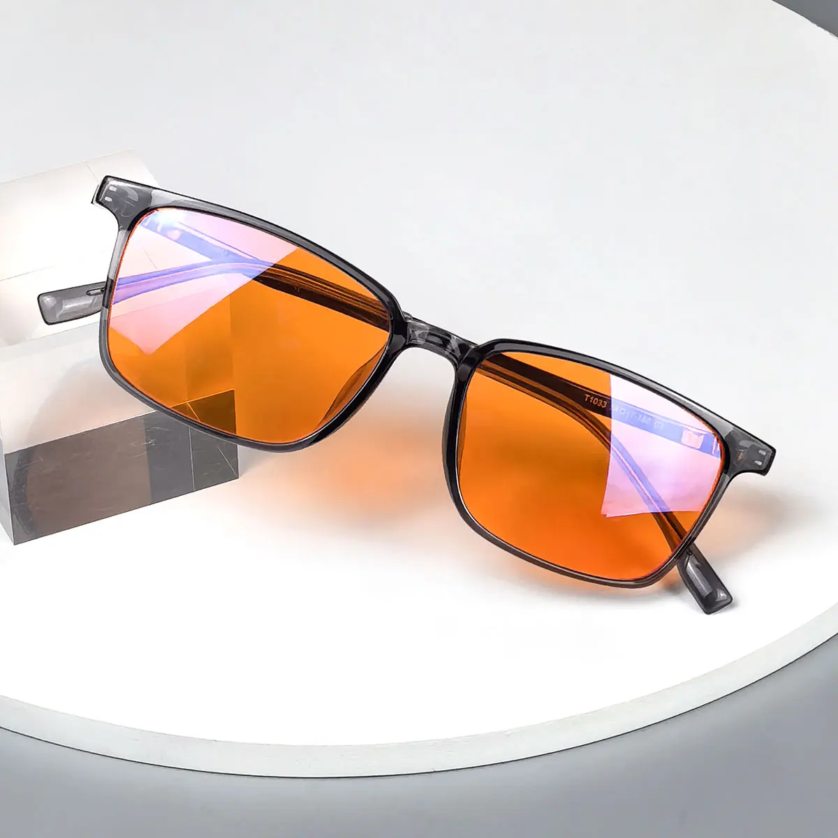 SHINU Titanium Frame Eyeglasses Anti Blue Light Orange Lens Glasses Men Better Sleep Red Lens for Gaming Computer Glasses