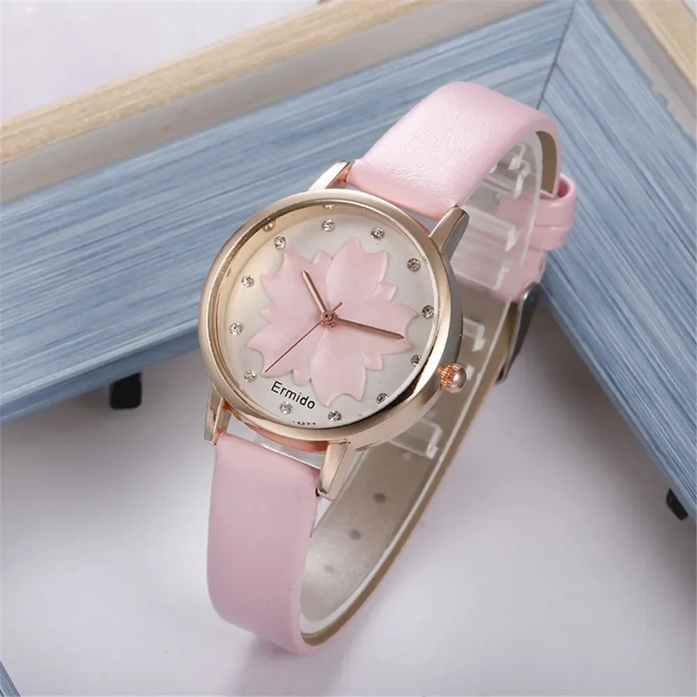 Modne damskie zegarki ze skóry w stylu Casual Vintage kwiaty tarcza proste damskie kwarcowe zegarki na nadgarstek różowe złoto wskaźnik kobieta zegar Reloj