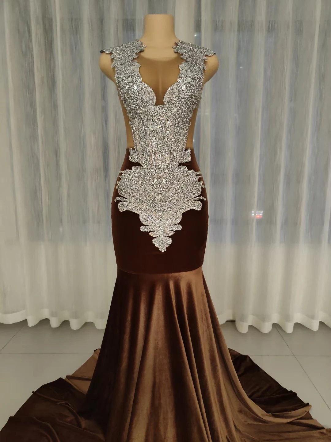 Women Brown Velvet Sexy See Through Shiny Diamonds Evening Dresses Women Elegant Dazzling Party Dress Prom Mermaid Dress Kongque