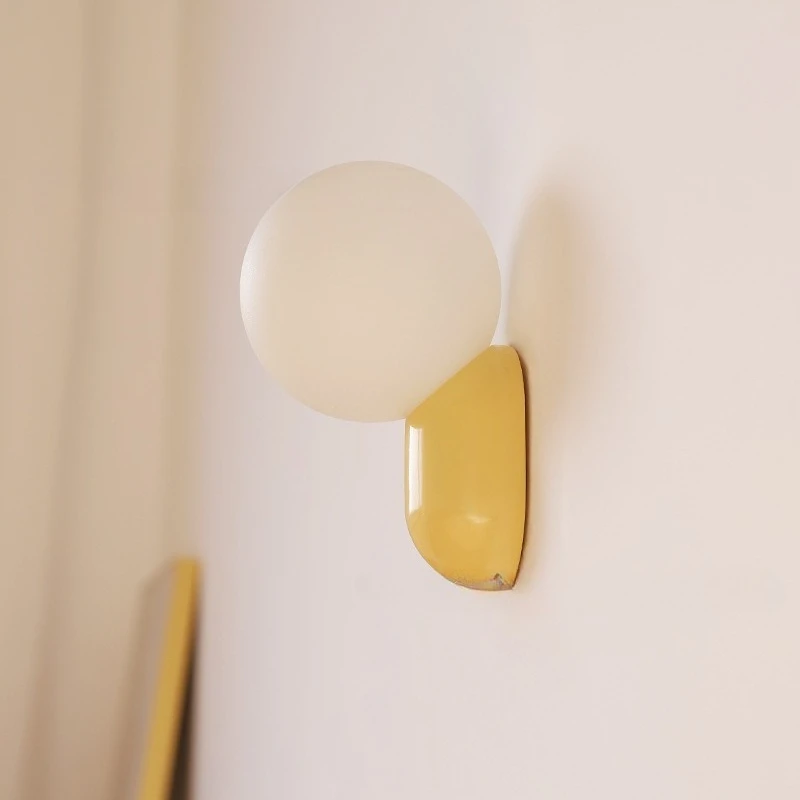 Minimalist Resin Wa…