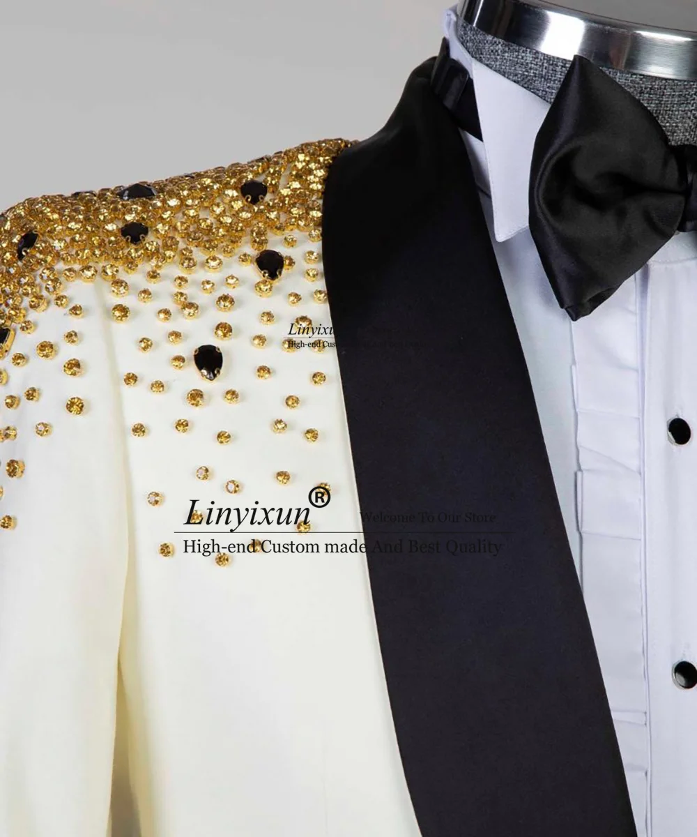 Stylish Embroidered Gold Jewelry Tuxedos Men Suits 3 Pieces Shawl Lapel Groom Wedding Male Suit Blazers Pants Outfit Dresswear