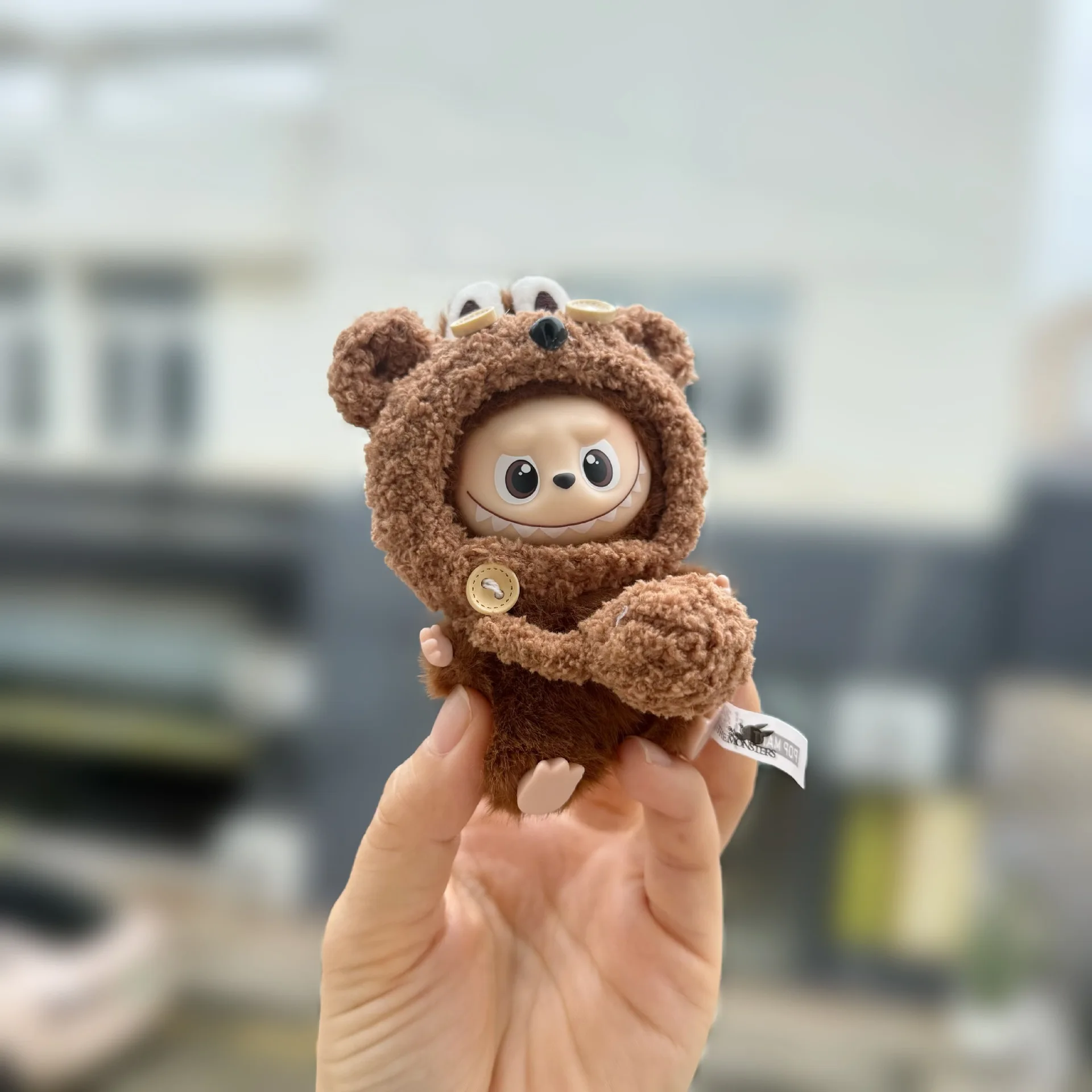 

Mini Doll Outfit Accessory For 4th Gen LABUBU 4.0 Heart Code Series Hand-Knitted Fleece Teddy Bear Headpiece Cute Decoration