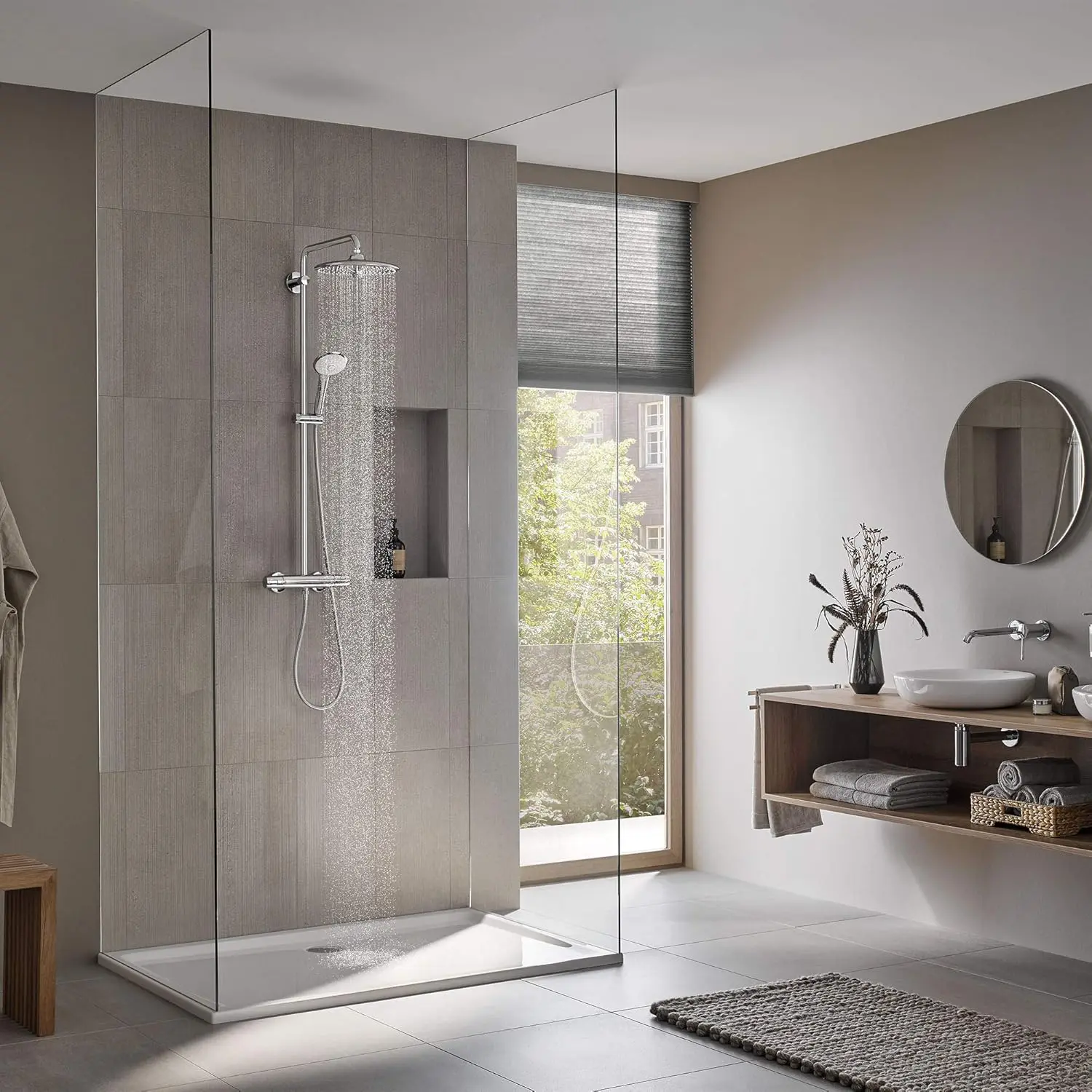 Euphoria 260 Cooltouch Thermostatic Shower System Starlight Chrome Hand shower offers 3 indulgent spray functions