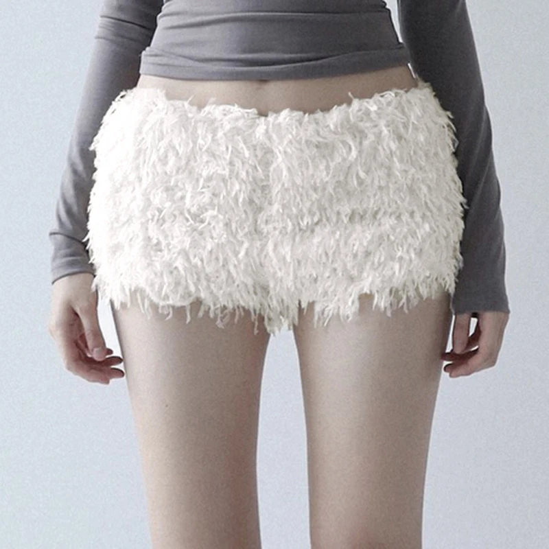 

Праздничные милые пушистые базовые шорты, повседневные милые шорты с низкой талией, женские модные осенне-зимние шорты 202, универсальные уличные женские шорты Y2K